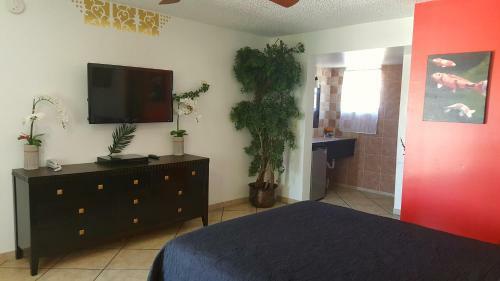 Lago Motor Inn