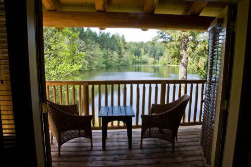 Hotel Lakedale Resort At Three Lakes