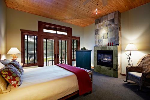 Hotel Lakedale Resort At Three Lakes