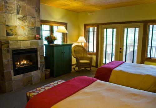 Hotel Lakedale Resort At Three Lakes