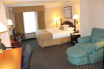 Hotel Wingate By Wyndham - Columbus