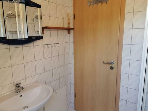 Apartamento Spacious Flat In Wilhelmshof Near Lake