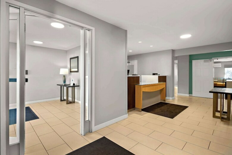 Hotel Hawthorn Suites Salt Lake City