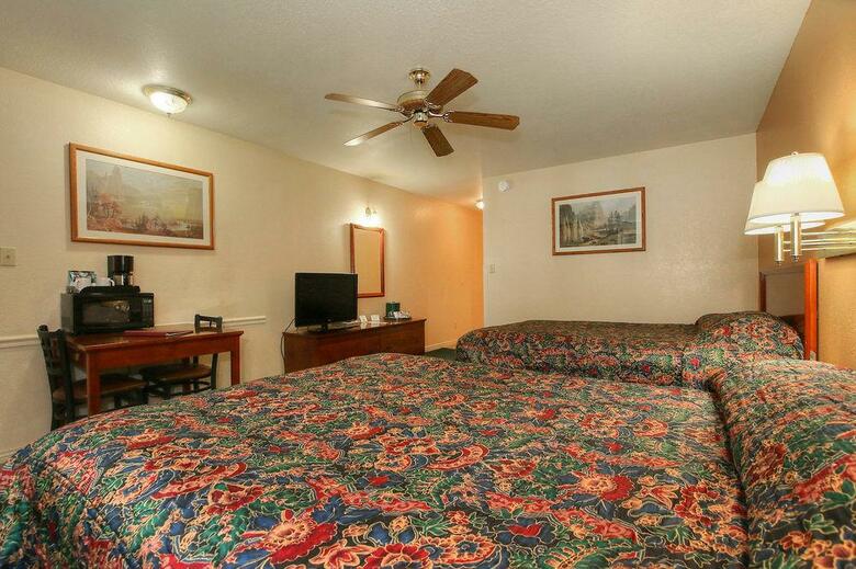 Hotel Majestic Mountain Inn