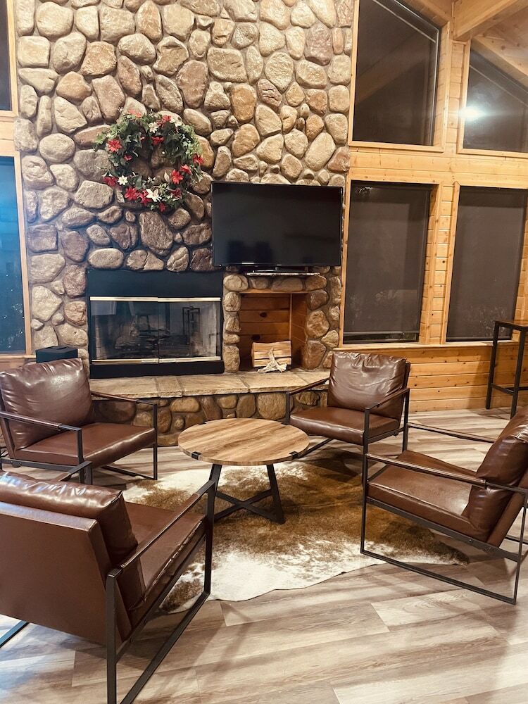 Hotel Majestic Mountain Inn