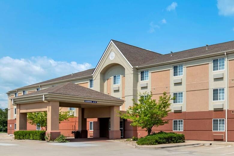Hotel Candlewood Suites Emporia
