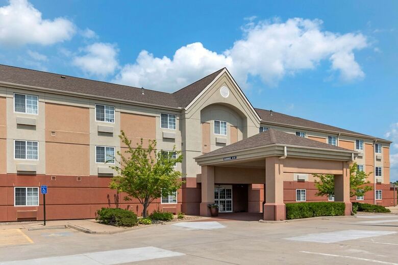 Hotel Candlewood Suites Emporia