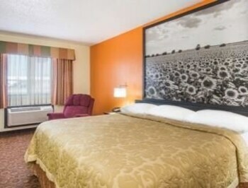 Motel Super 8 Emporia