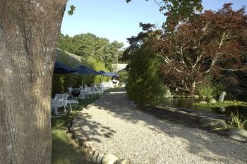Hotel Pleasant Bay Village Resort