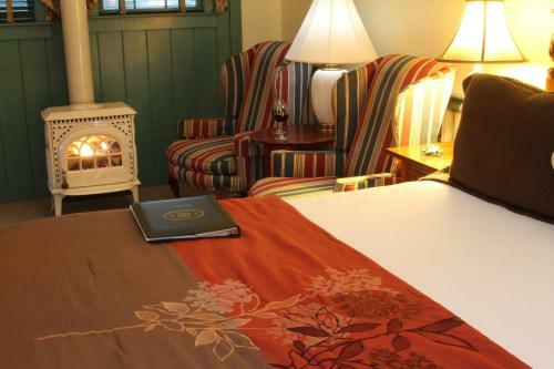 Posada Captain's House Inn