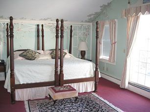 Hotel Queen Anne Inn
