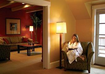 Wine & Roses Hotel Restaurant Spa Lodi