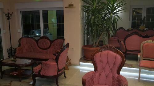 Hostal Akva Gold Guest House