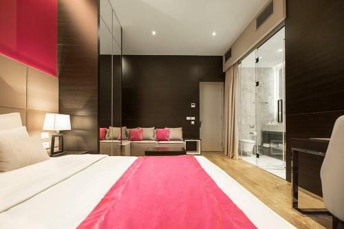 Hostal Maccani Luxury Suites