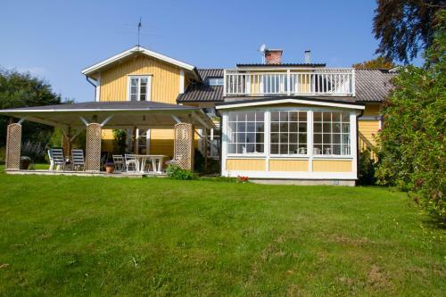 Hostal Fredriksons Pensionat Sj�backa