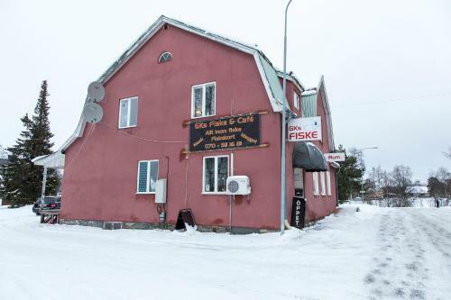 Hostal Nya Gks Fiske & Caf�