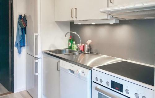 Holiday Home Joreviksv�gen Fj�llbacka