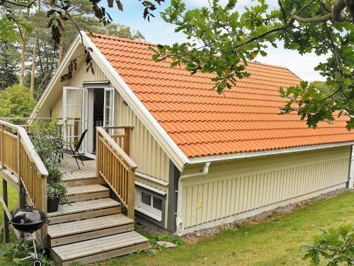 Two-bedroom Holiday Home In Fj�llbacka 3
