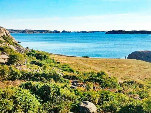 Two-bedroom Holiday Home In Fj�llbacka 3