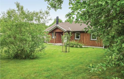 Three-bedroom Holiday Home In Garsnas
