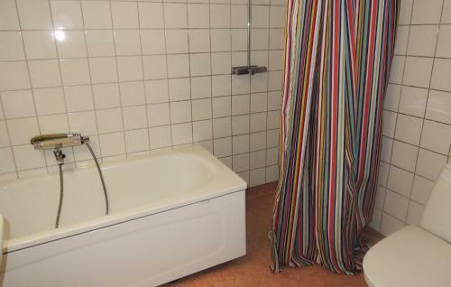 Holiday Home Lida Rosendal Bolms�