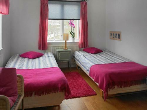 Holiday Home Hen�n IV