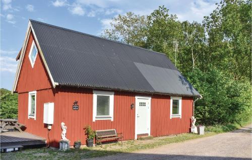 Two-bedroom Holiday Home In Ljungbyhed