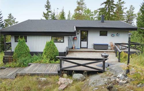 Holiday Home Hallstavik Herr�ng