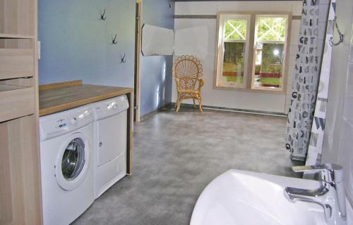 Four-bedroom Holiday Home Vittaryd With Sea View 08