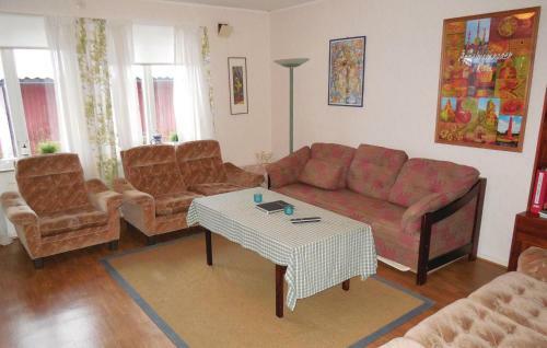 One-bedroom Apartment Kivik 0 06