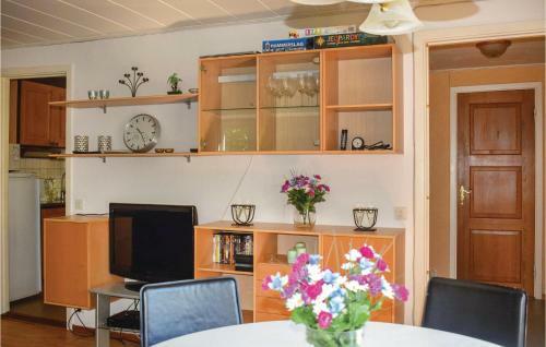 Two-bedroom Holiday Home In Lidhult