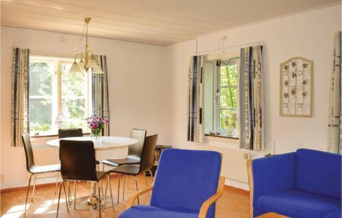 Two-bedroom Holiday Home In Lidhult