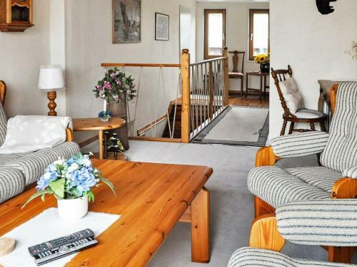 Three-bedroom Holiday Home In K�ge