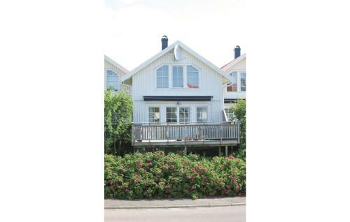 Holiday Home T�ngesundsv�gen Moll�sund