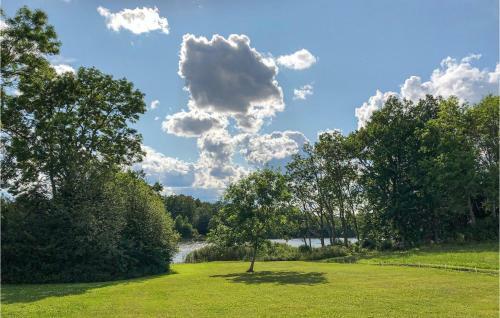 Three-bedroom Holiday Home In Mantorp