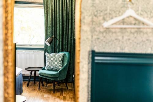 H�llsn�s Hotell & Konferens