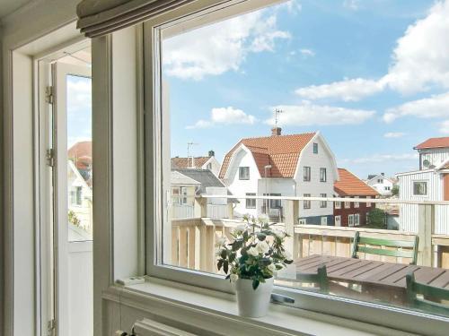 Two-bedroom Holiday Home In Sk�rhamn 1