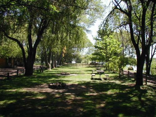 Posada Lazy Oaks Resort