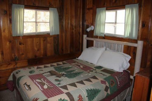 Lodge Hidden Rest Cabins