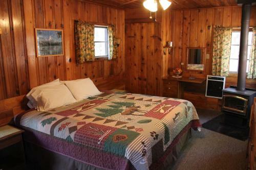 Lodge Hidden Rest Cabins