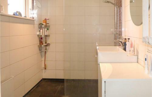 Three-bedroom Holiday Home In Vagnharad