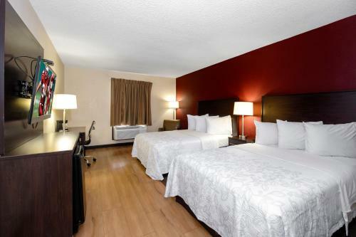 Hotel Red Roof Inn Plus+ & Suites Opelika