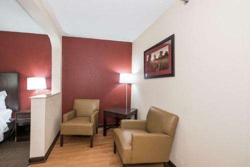 Hotel Red Roof Inn Plus+ & Suites Opelika