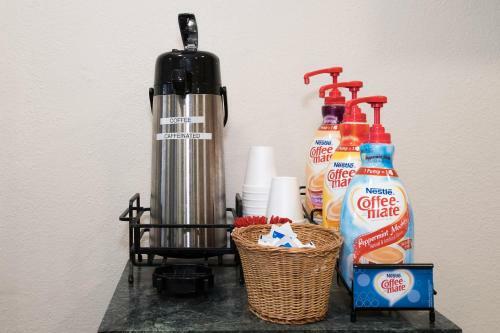Hotel Red Roof Inn Plus+ & Suites Opelika