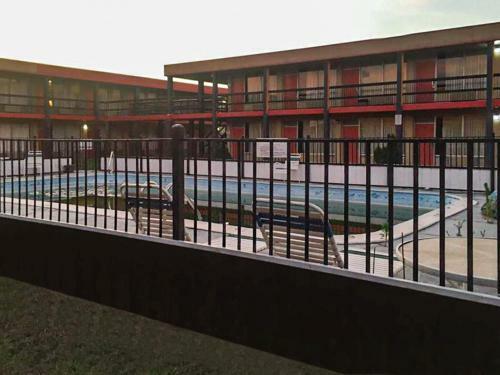 Motel Travelodge Opelika