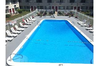 Hotel The Admiralty Inn & Suites