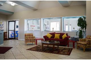 Hotel The Admiralty Inn & Suites