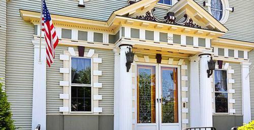 Edgewood Manor Inn Bed And Breakfast