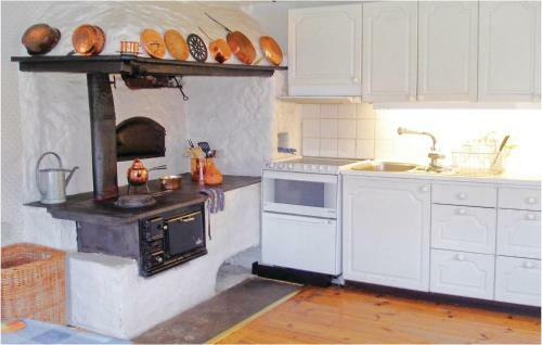 Holiday Home Jurstaholms G�rd Enh�rna