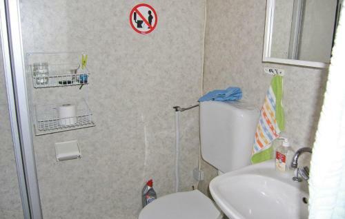 Holiday Home H�llorna Norreg�rd Hamneda